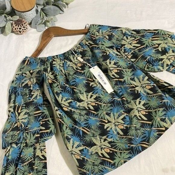 Anthropologie Petersyn Lily Off The Shoulder Paradise Print Top NWT Small - Picture 7 of 10